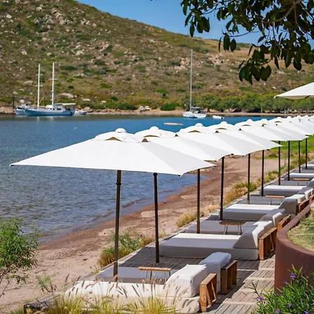Xuma Bed & Breakfast 4*